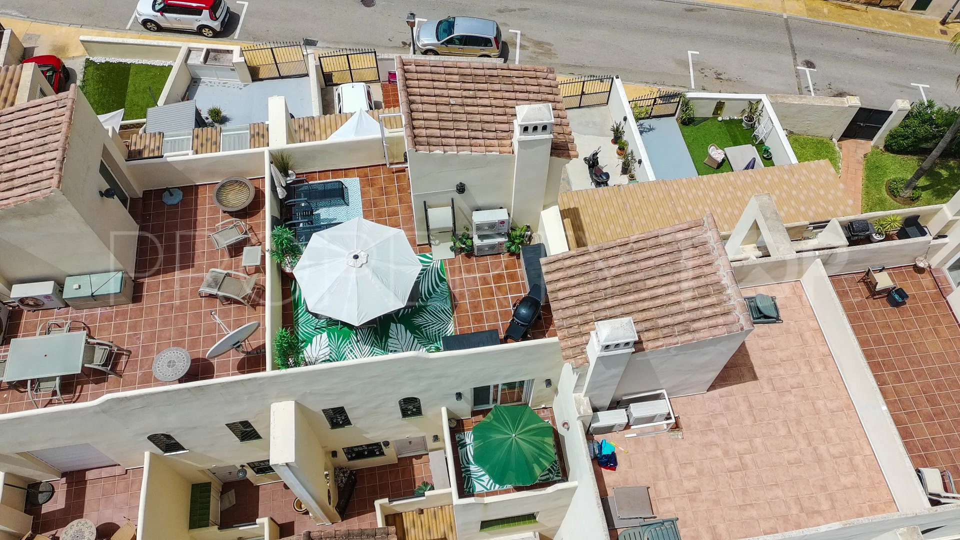 Buy Bahia de Casares duplex penthouse with 3 bedrooms