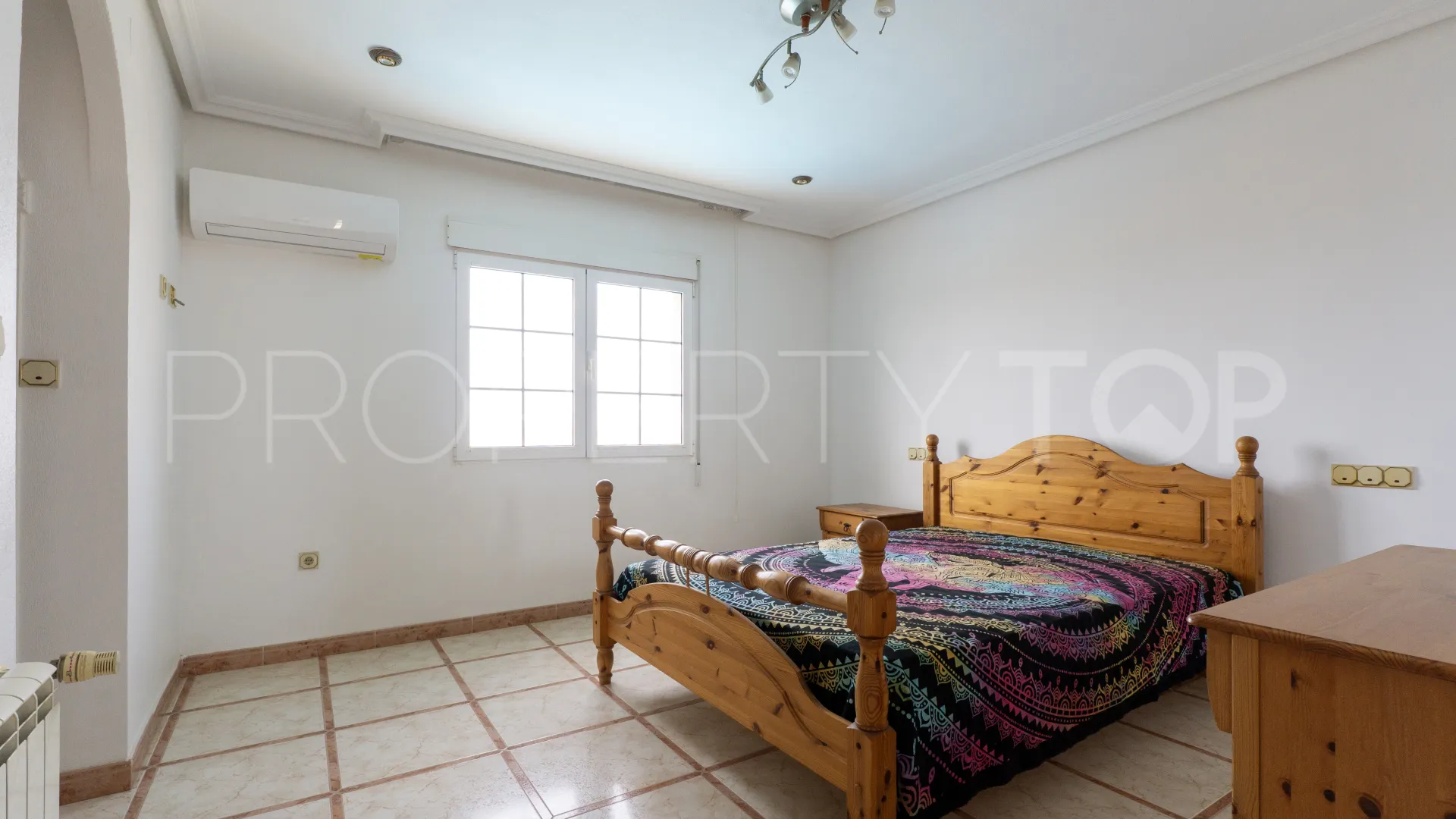6 bedrooms El Chaparral chalet for sale