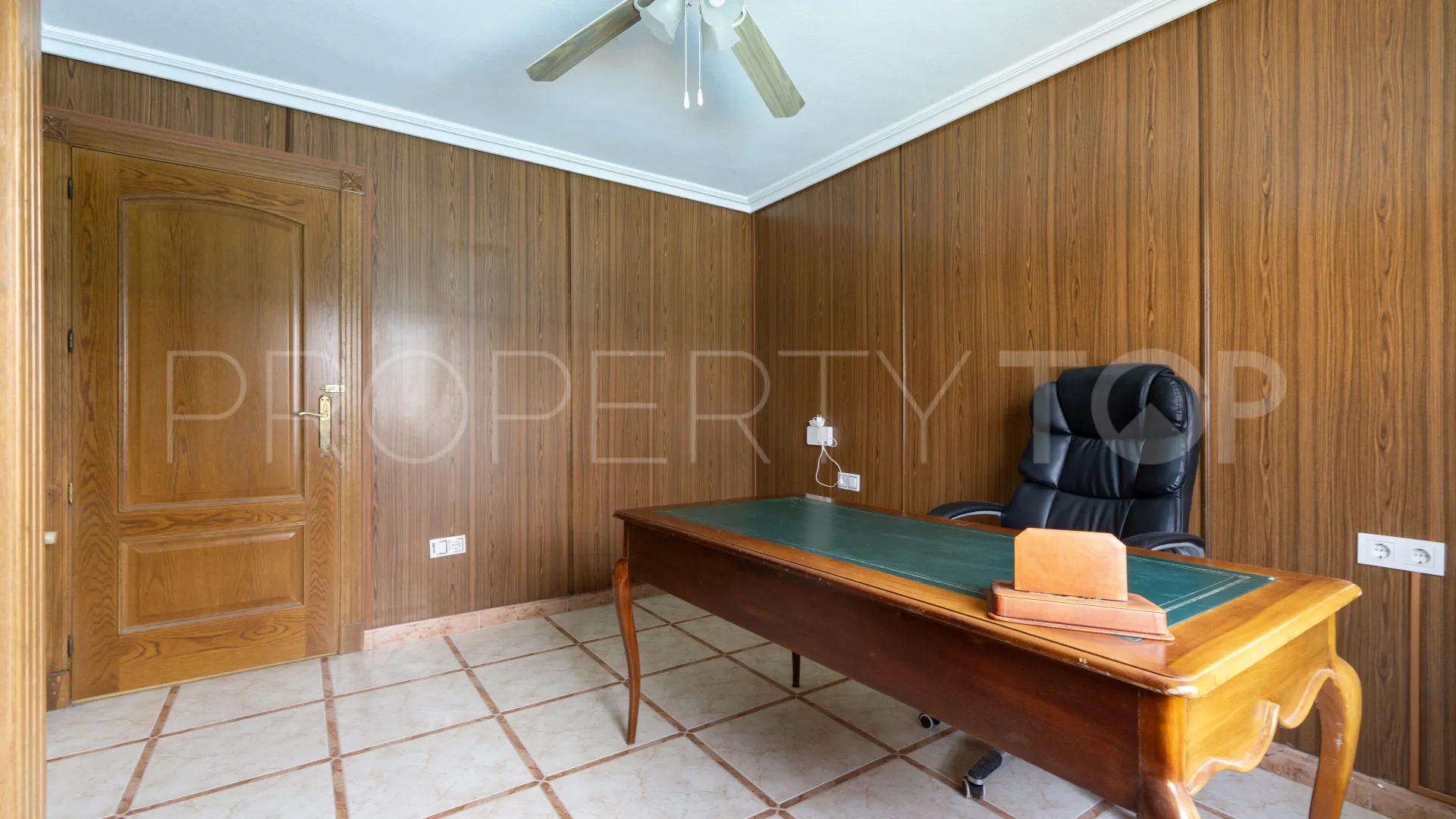 6 bedrooms El Chaparral chalet for sale