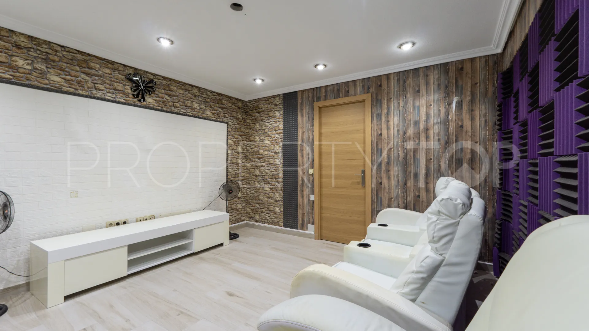 6 bedrooms El Chaparral chalet for sale