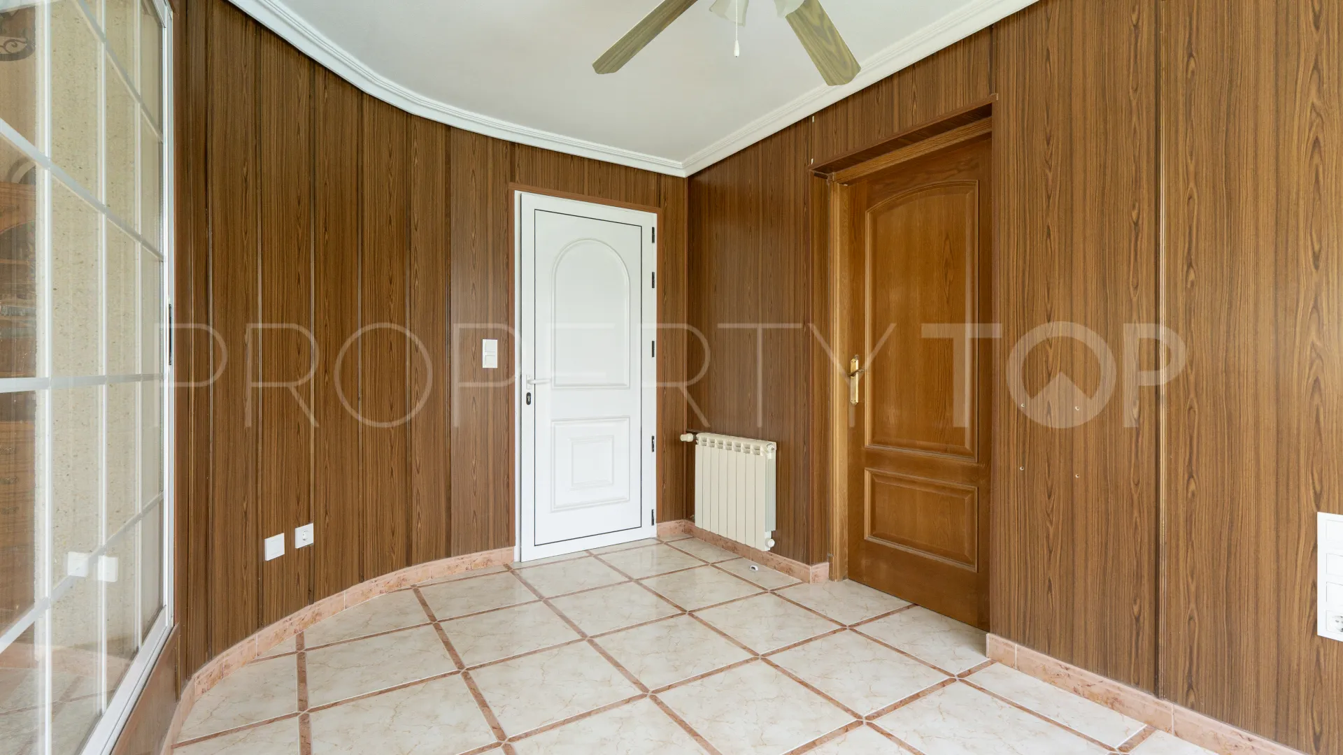 6 bedrooms El Chaparral chalet for sale