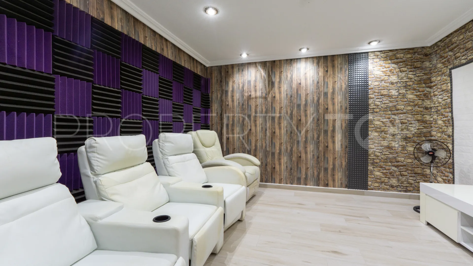 6 bedrooms El Chaparral chalet for sale