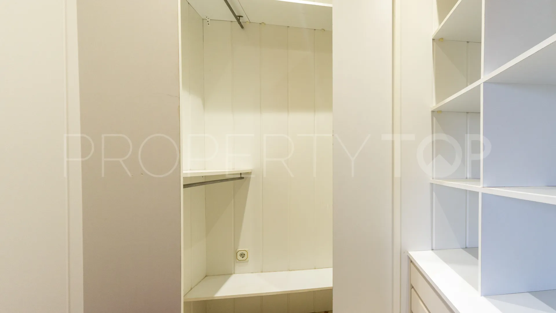 6 bedrooms El Chaparral chalet for sale