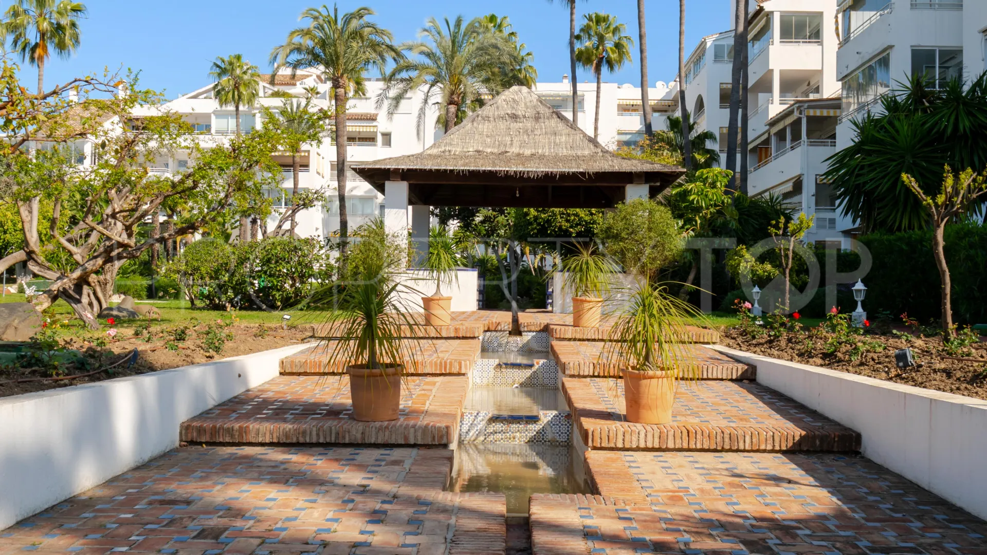 Se vende apartamento en Estepona Este