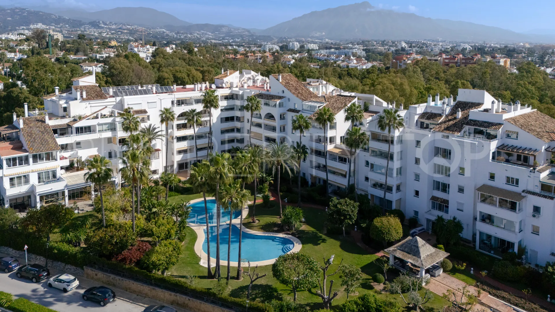 Se vende apartamento en Estepona Este