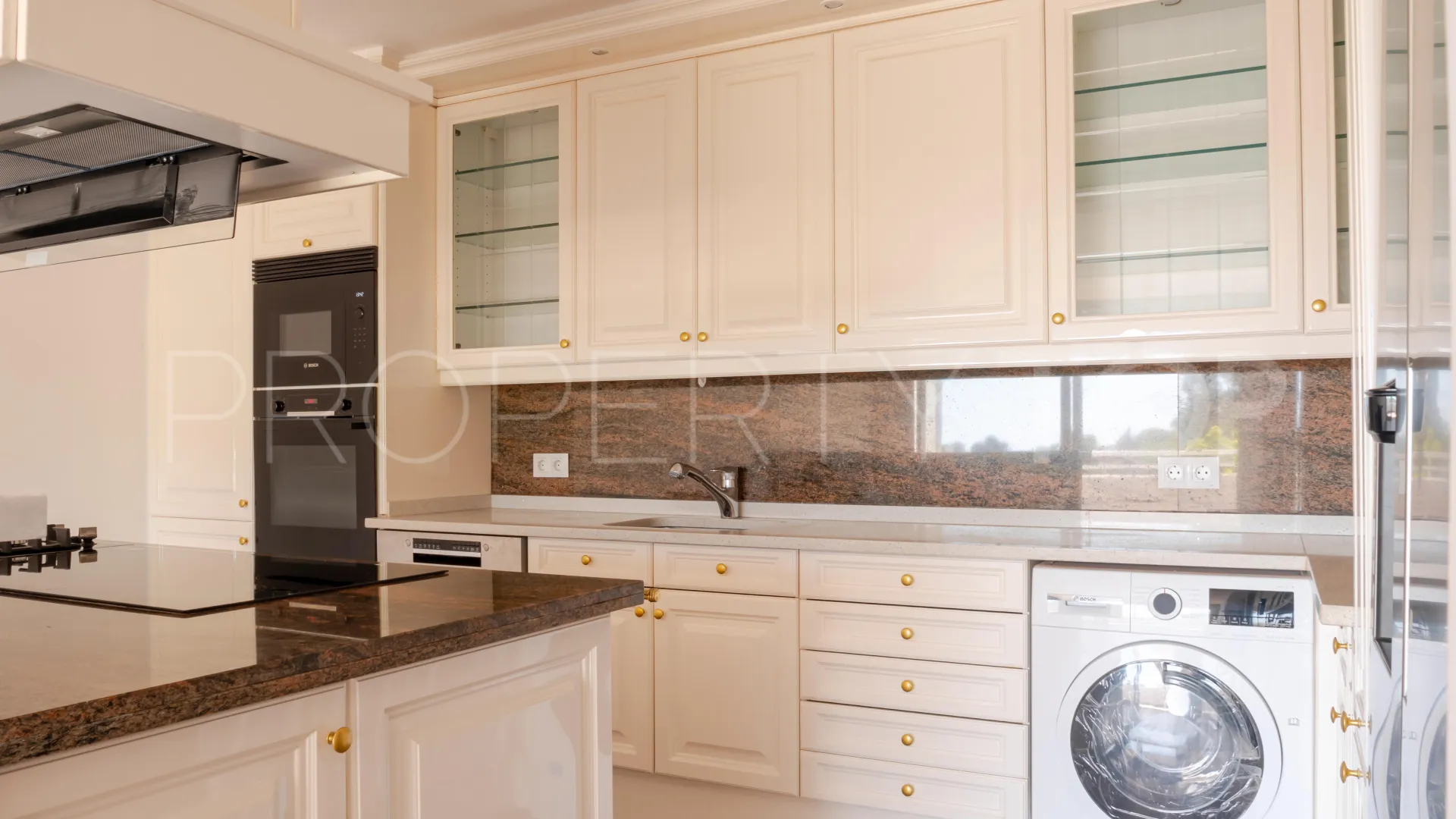 Se vende apartamento en Estepona Este