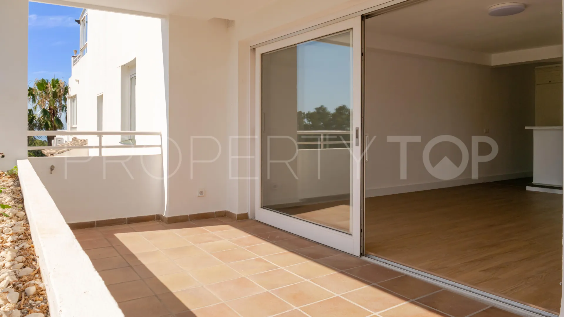 Se vende apartamento en Estepona Este
