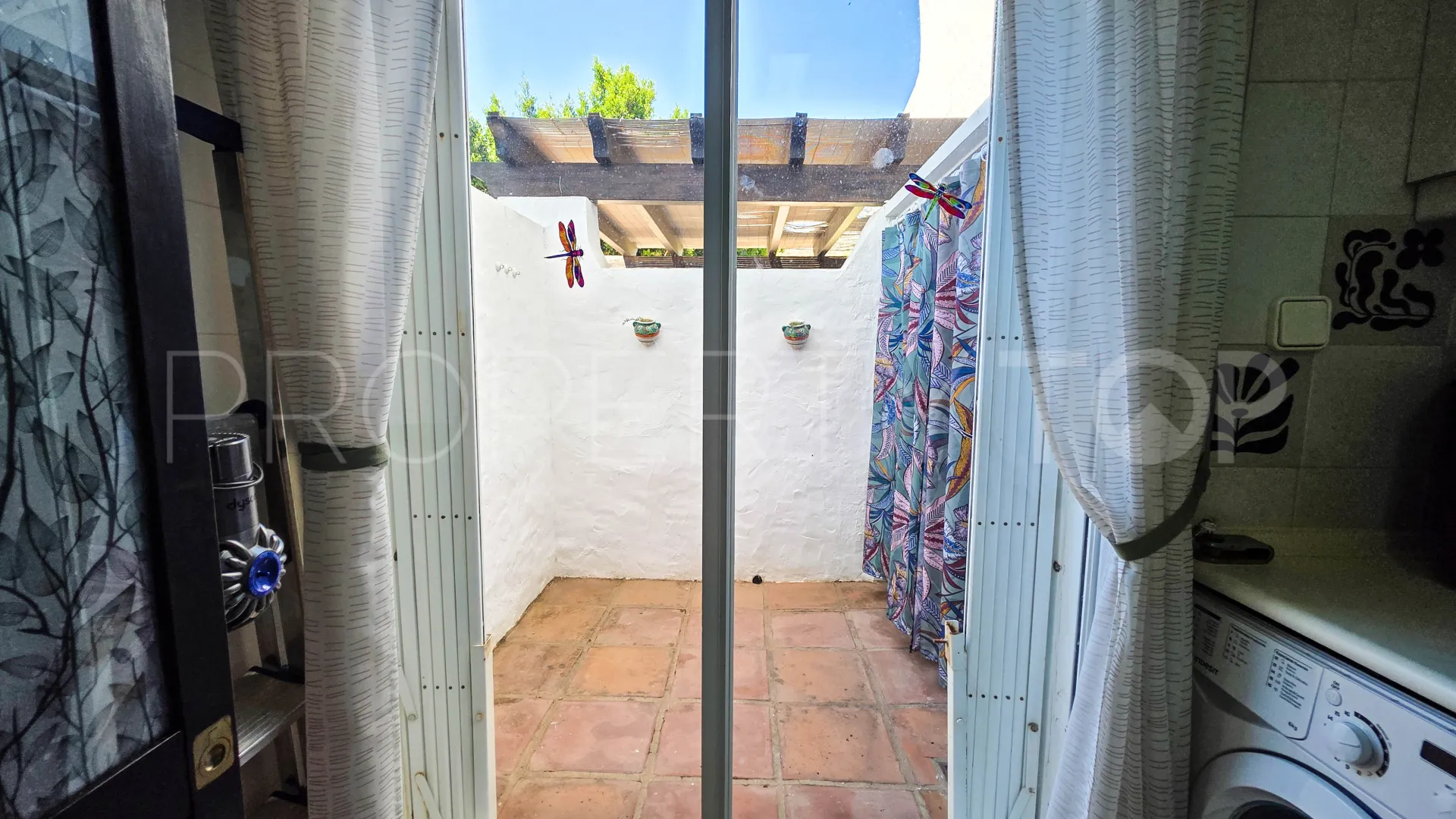 Town house for sale in La Duquesa