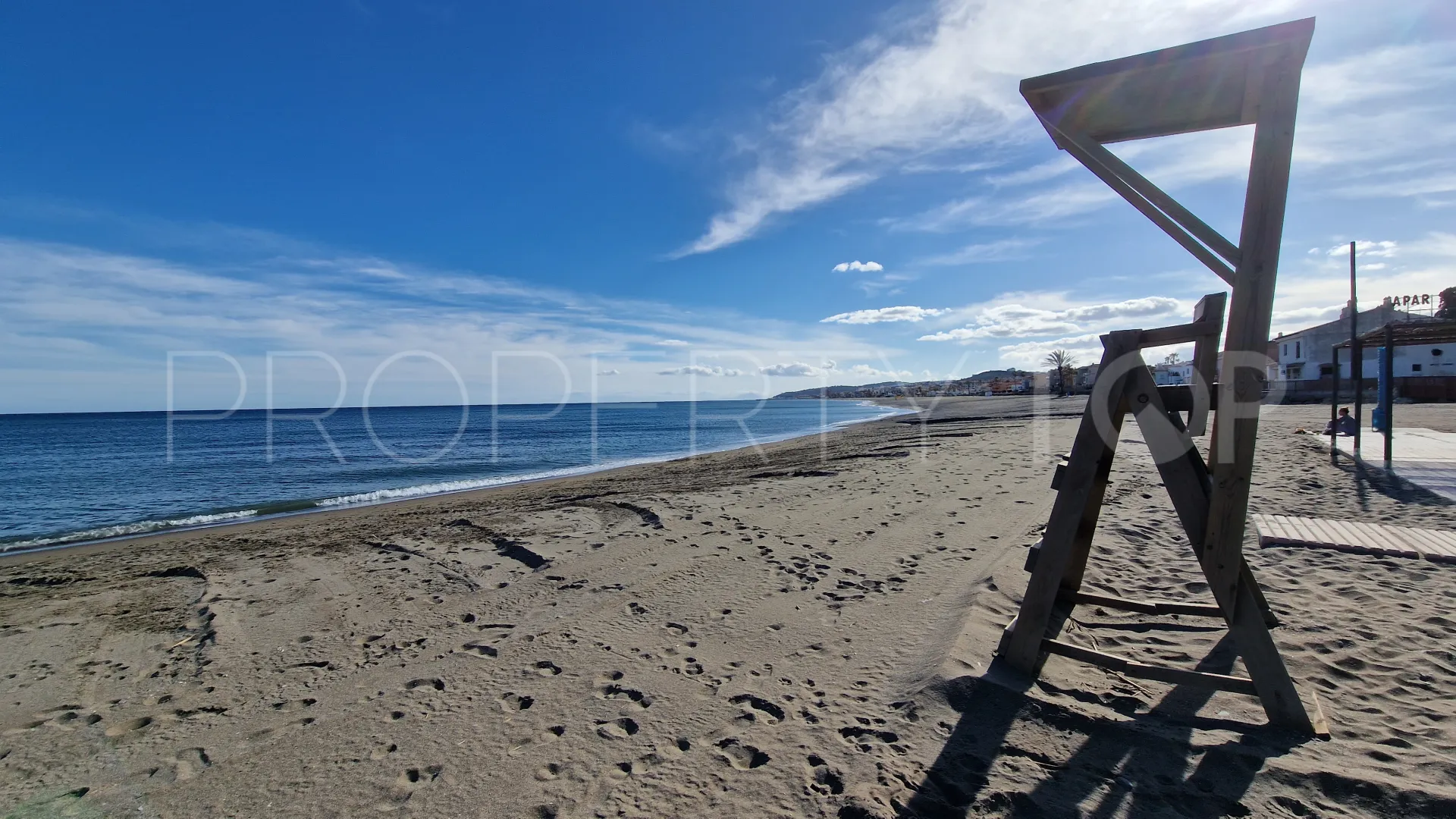 Town house for sale in La Duquesa