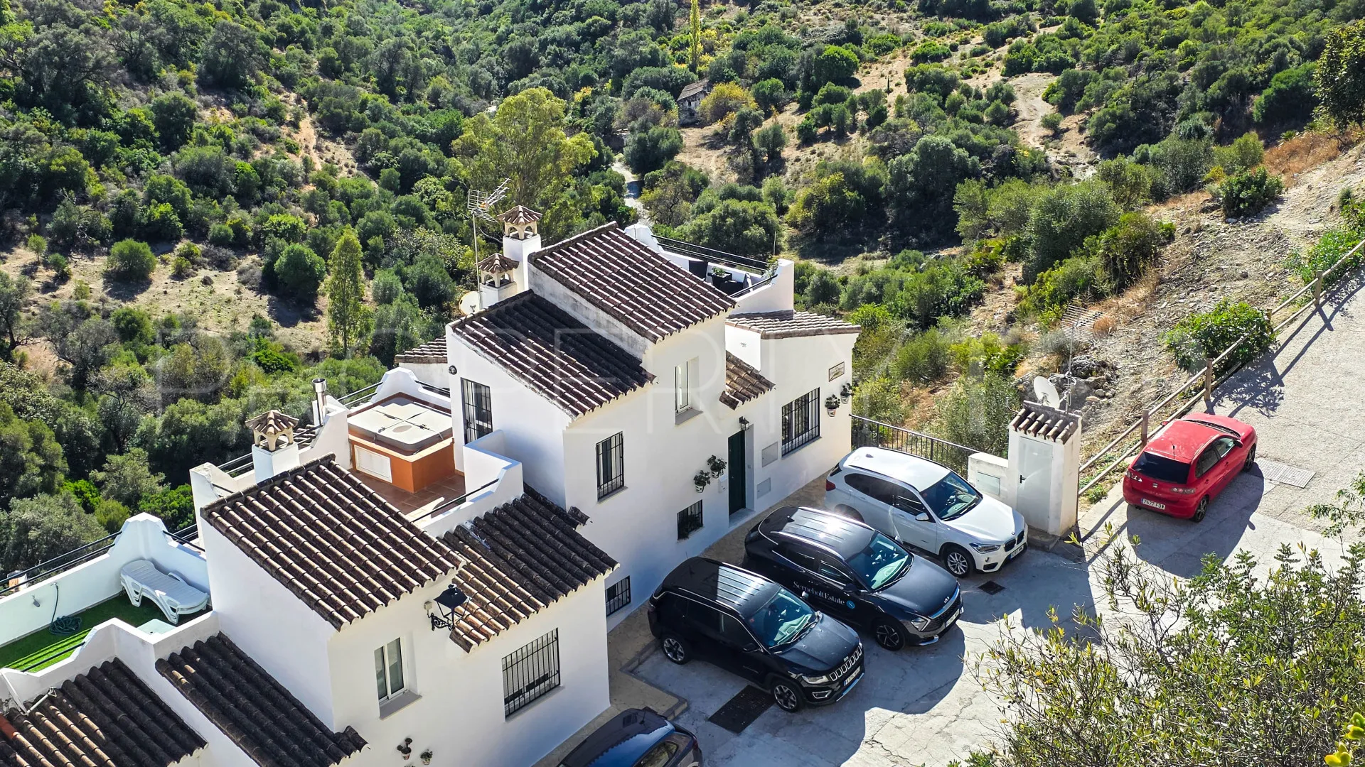Casares Pueblo, pareado de 3 dormitorios en venta