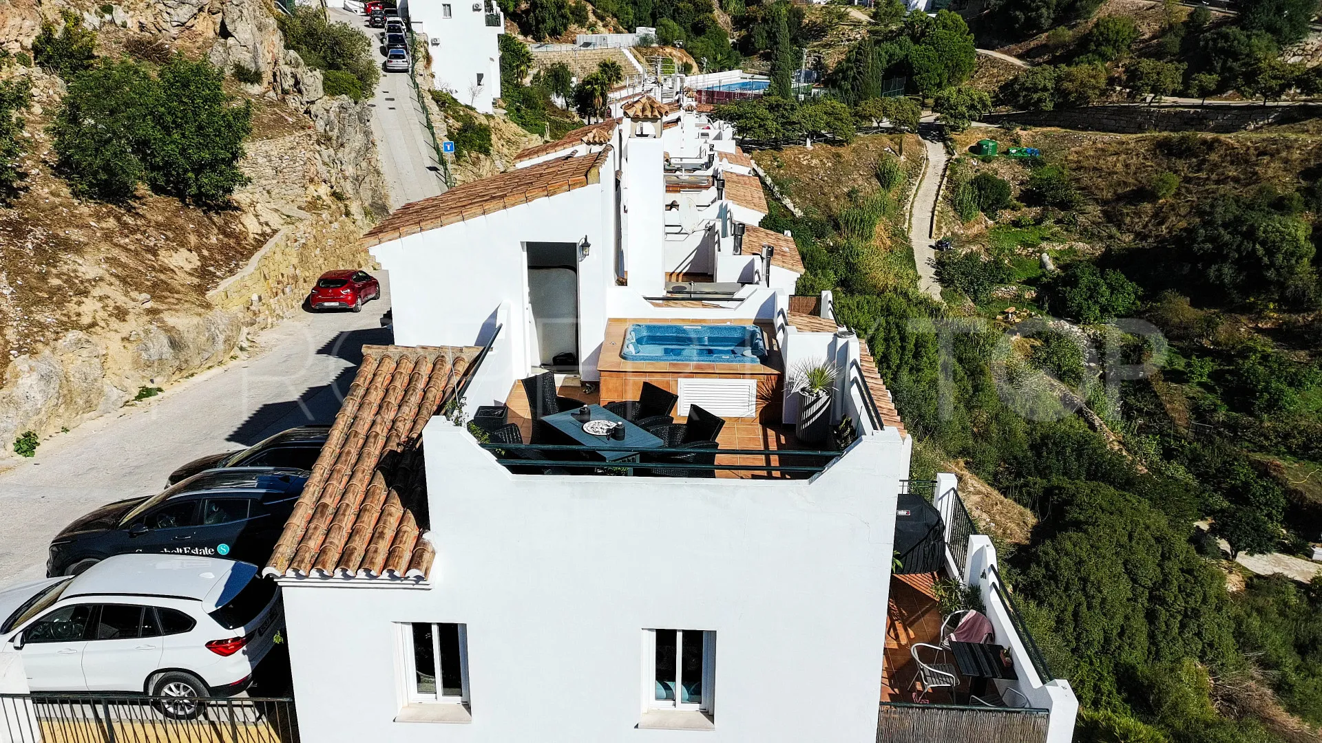 Casares Pueblo, pareado de 3 dormitorios en venta