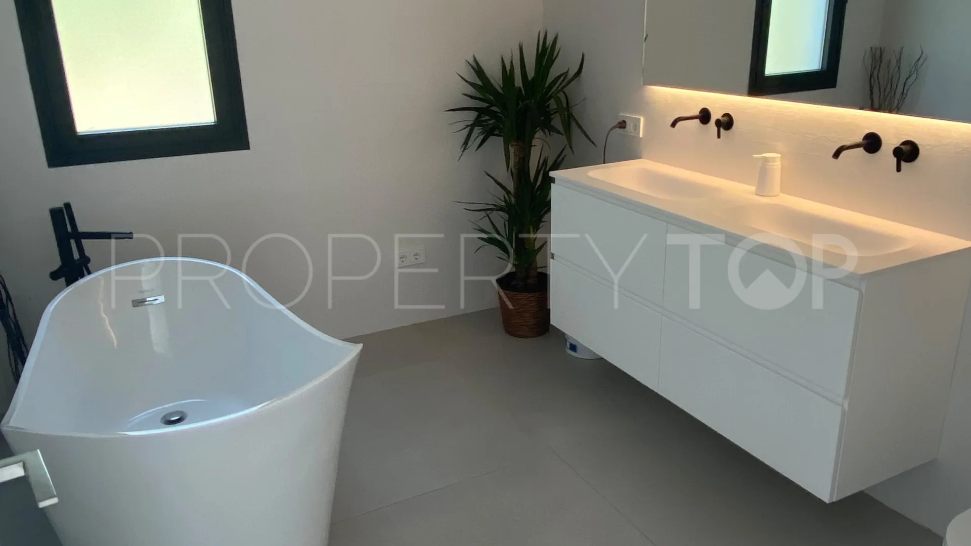 For sale 4 bedrooms villa in Marratxi