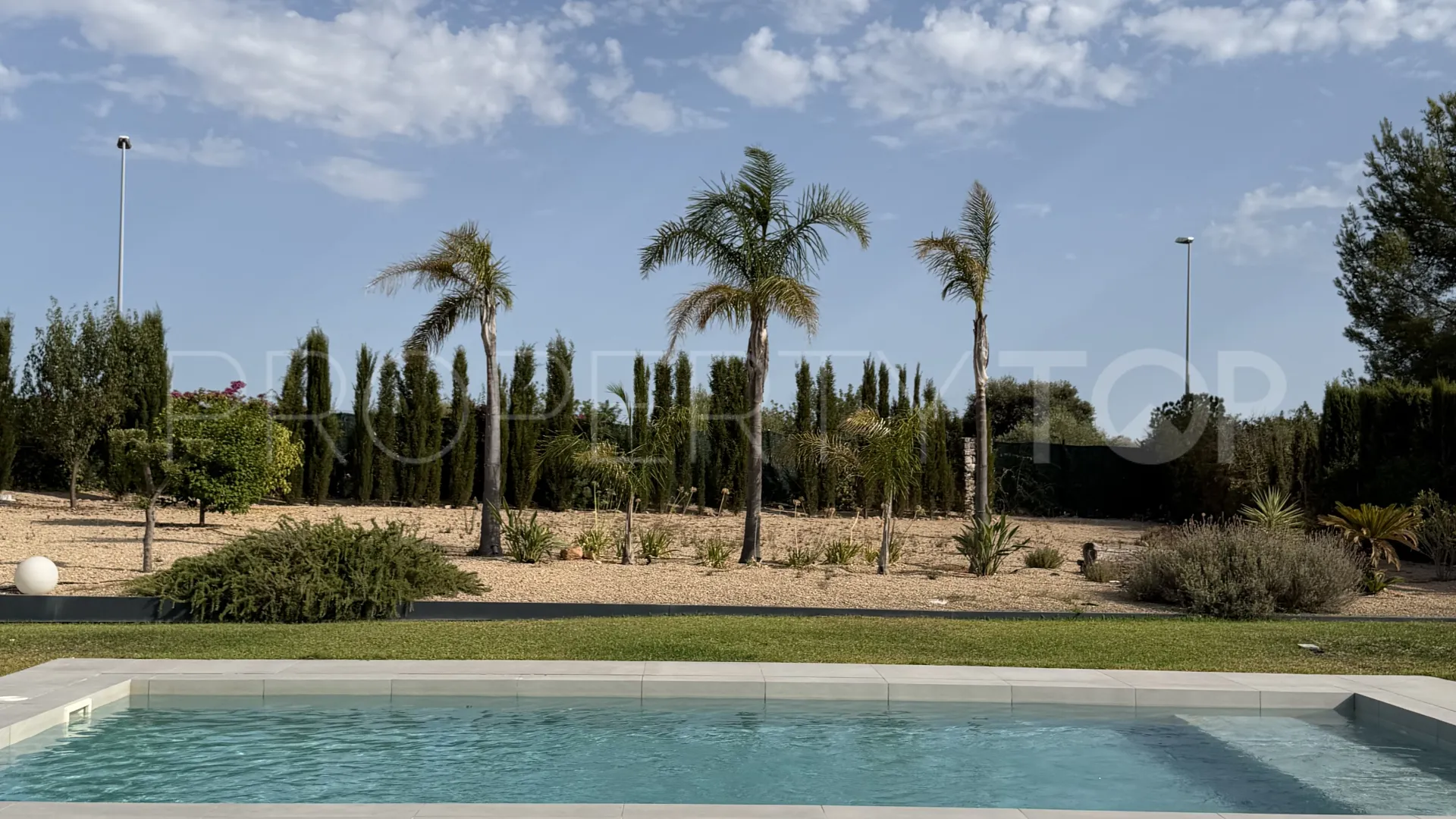 Villa a la venta con 4 dormitorios en Marratxi