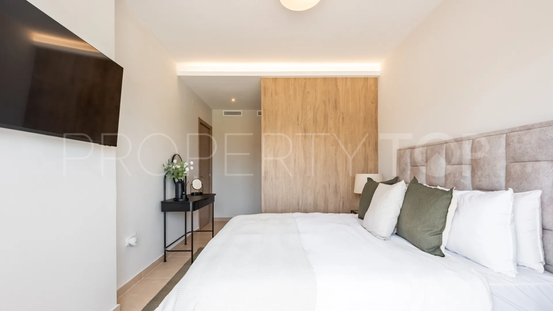 Los Dragos, atico duplex en venta de 3 dormitorios