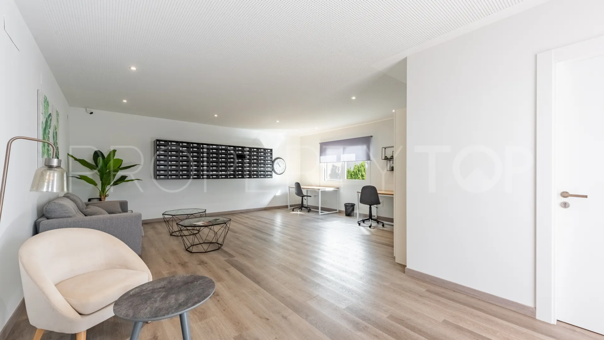 Los Dragos, atico duplex en venta de 3 dormitorios