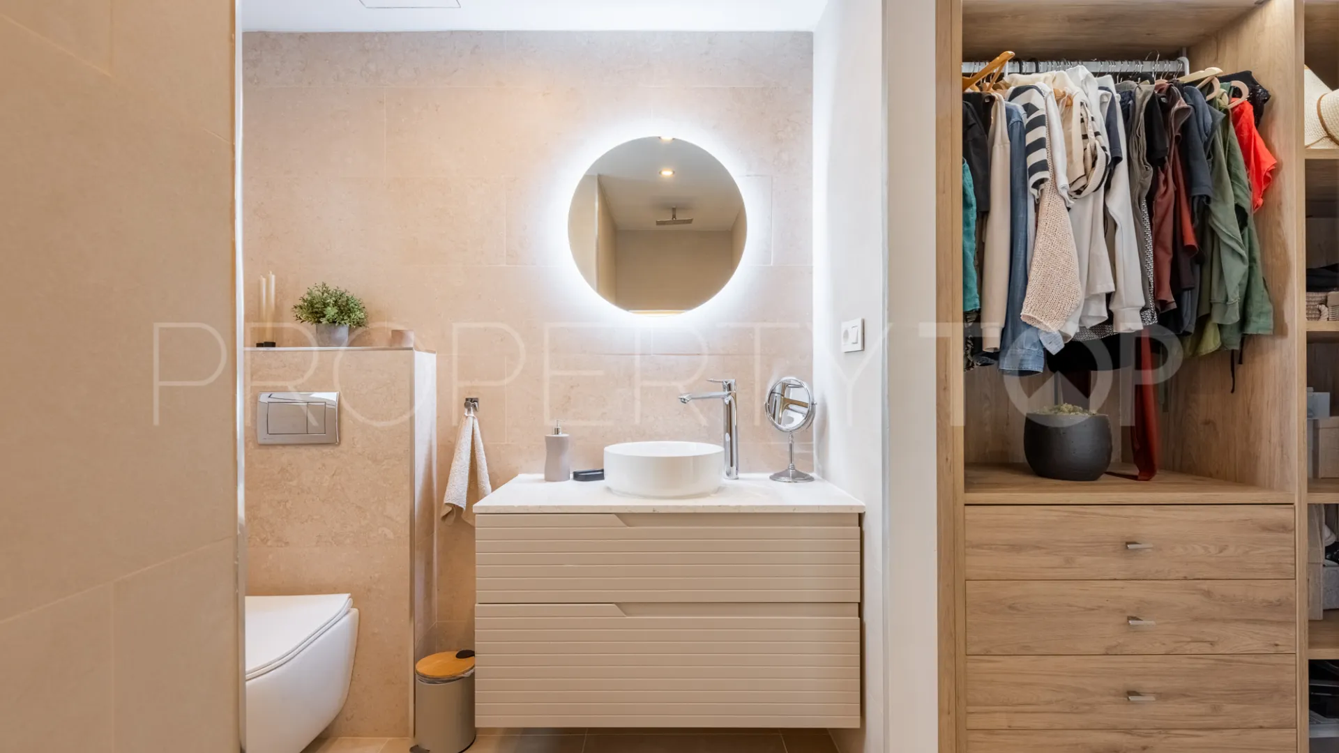 Los Dragos, atico duplex en venta de 3 dormitorios