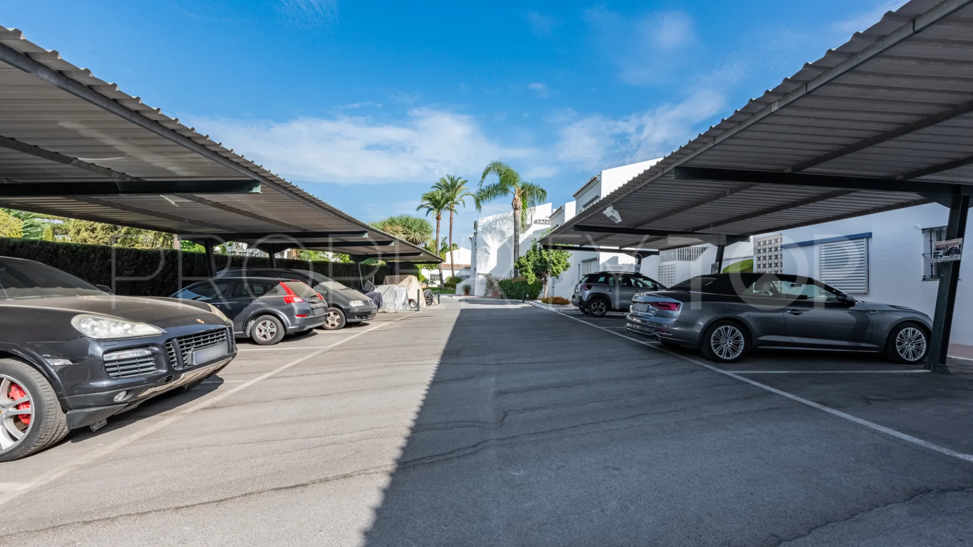 Los Dragos, atico duplex en venta de 3 dormitorios