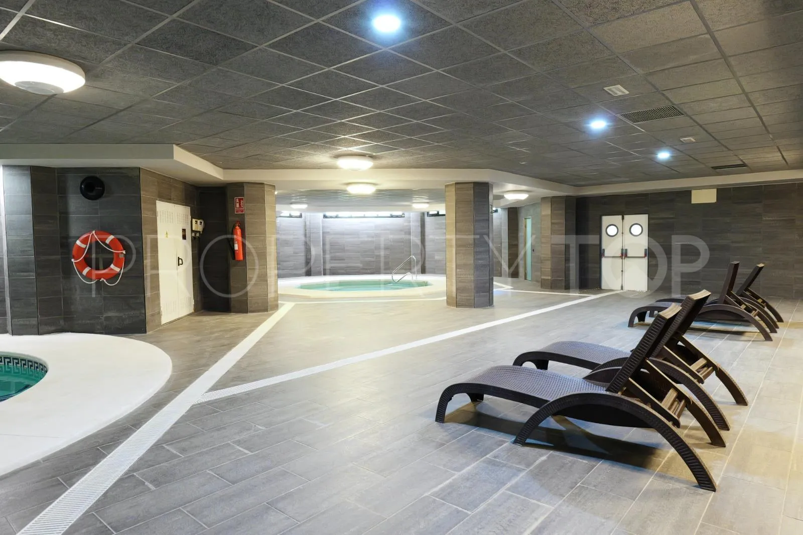 3 bedrooms apartment for sale in Marbella - Puerto Banus