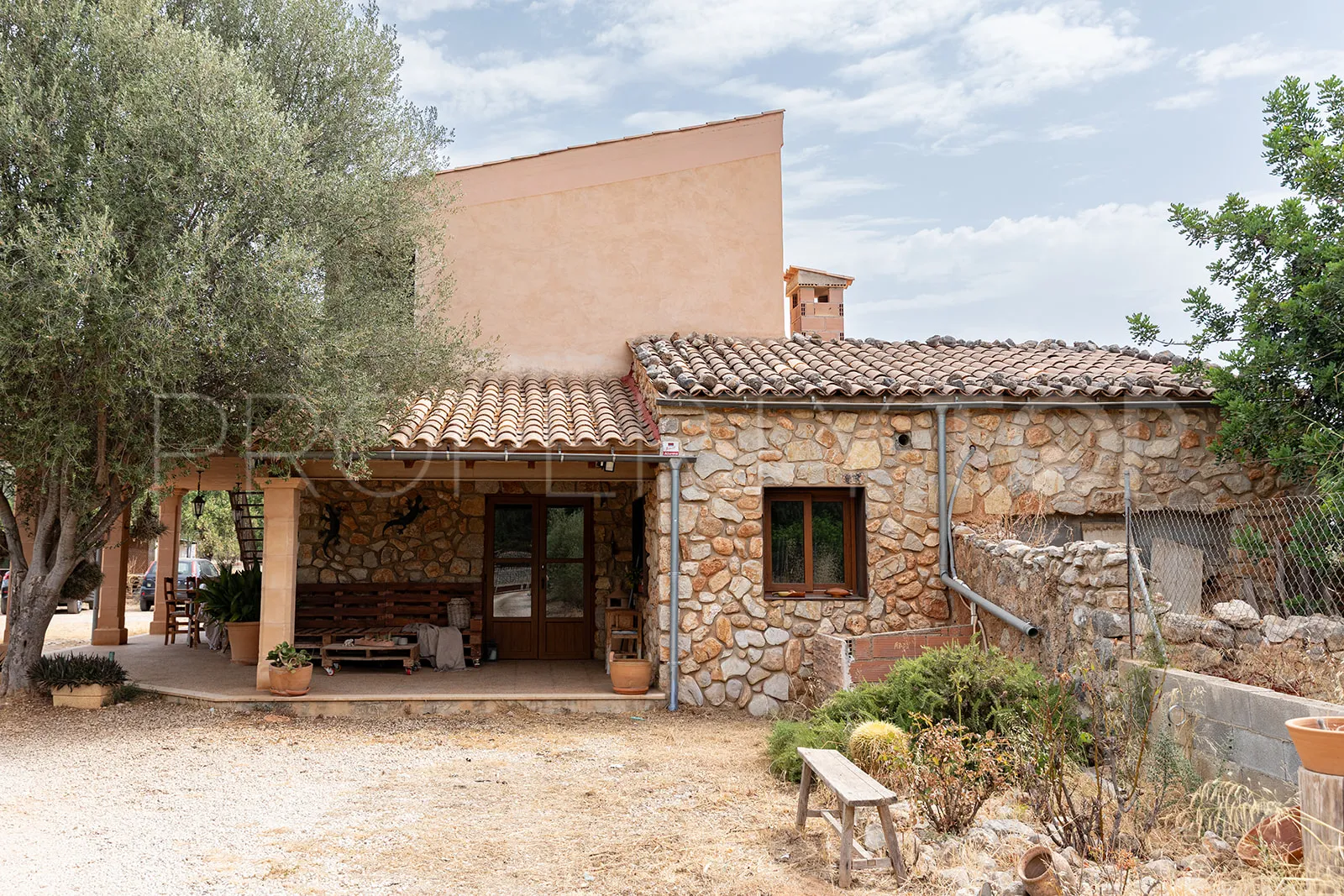 Se vende casa en Lloseta