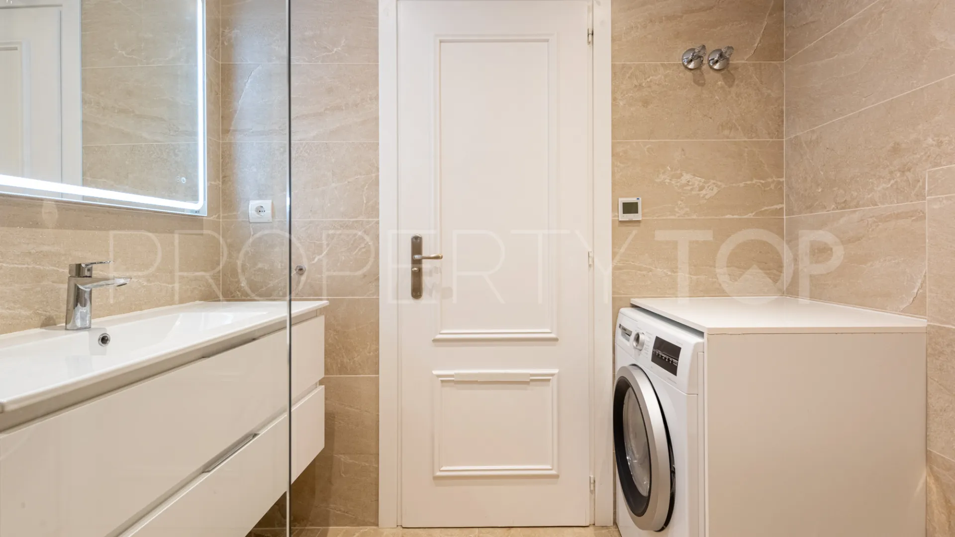 For sale apartment with 2 bedrooms in Cerro Blanco