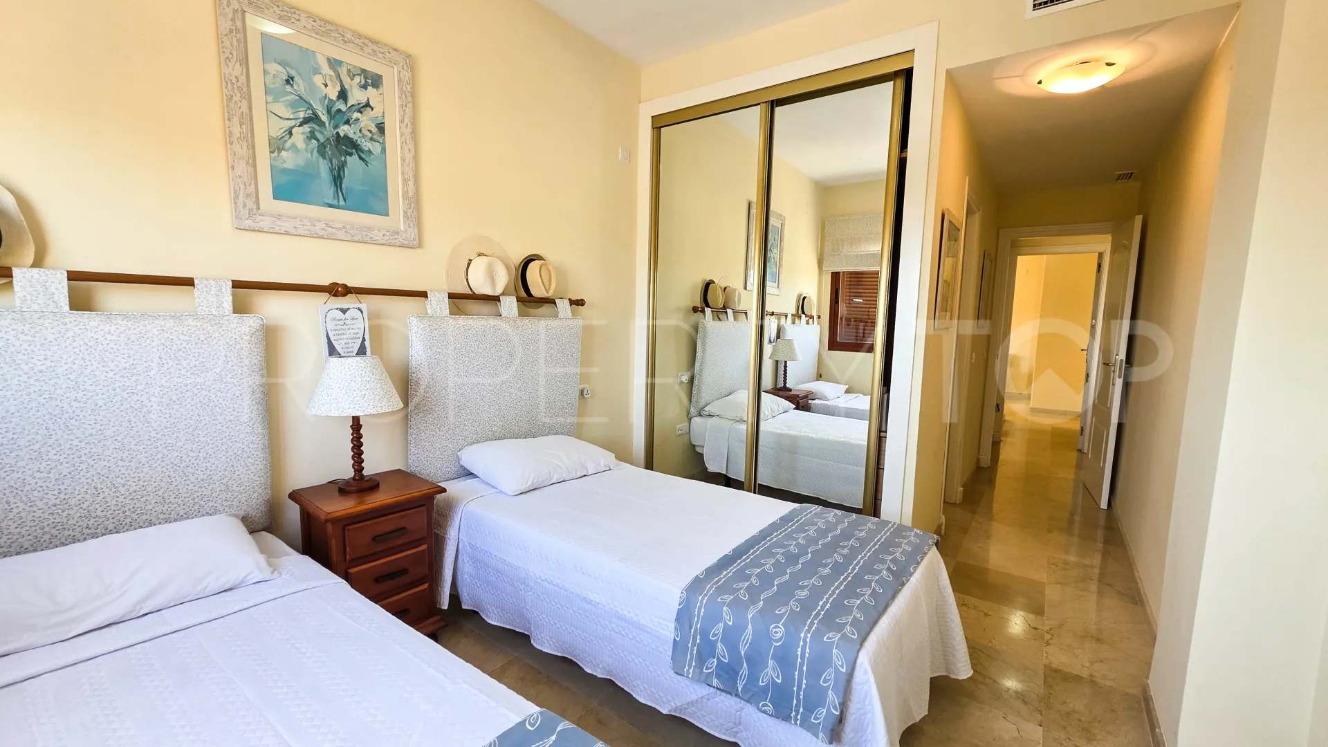 2 bedrooms apartment in Princesa Kristina for sale