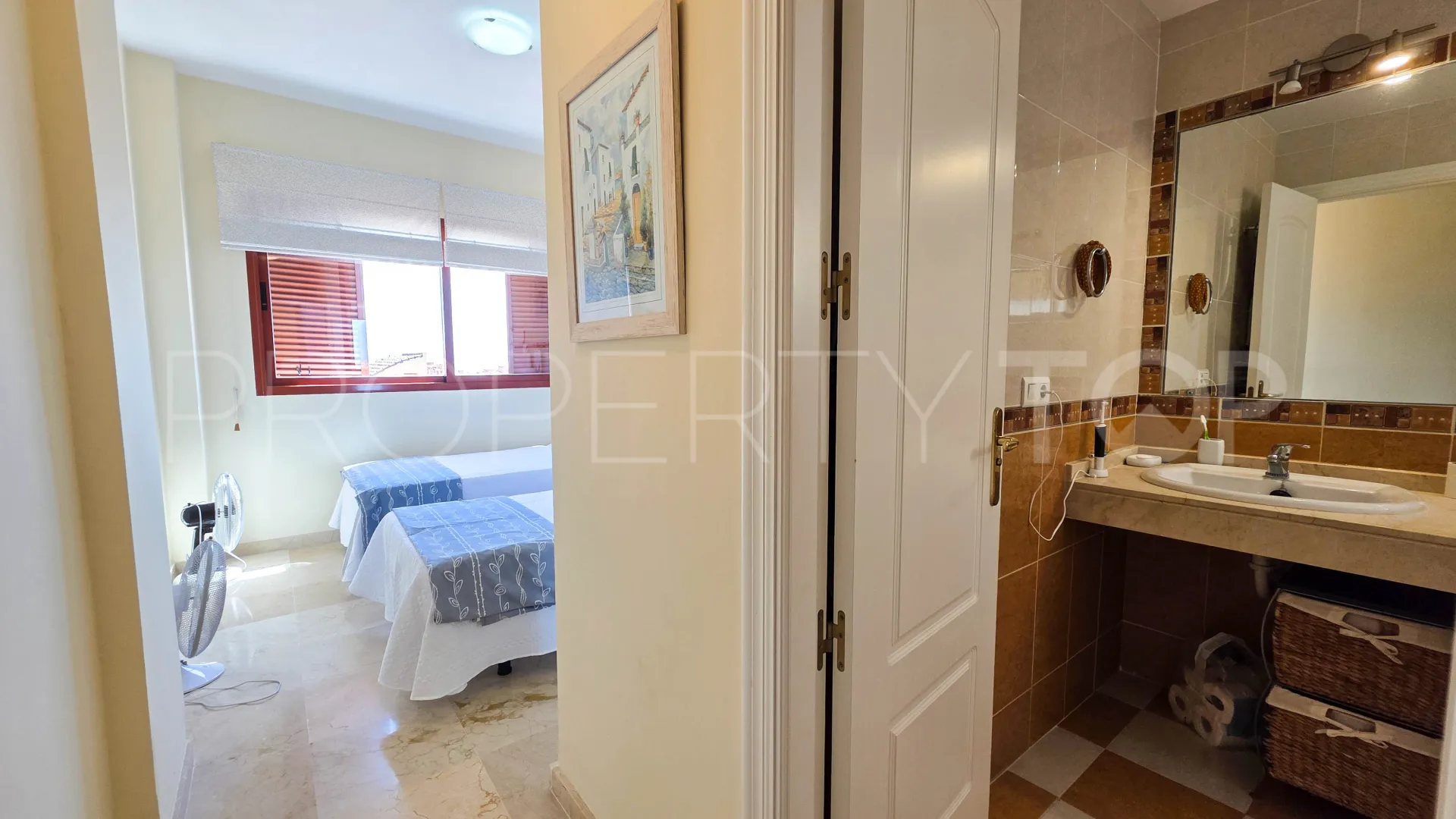 2 bedrooms apartment in Princesa Kristina for sale