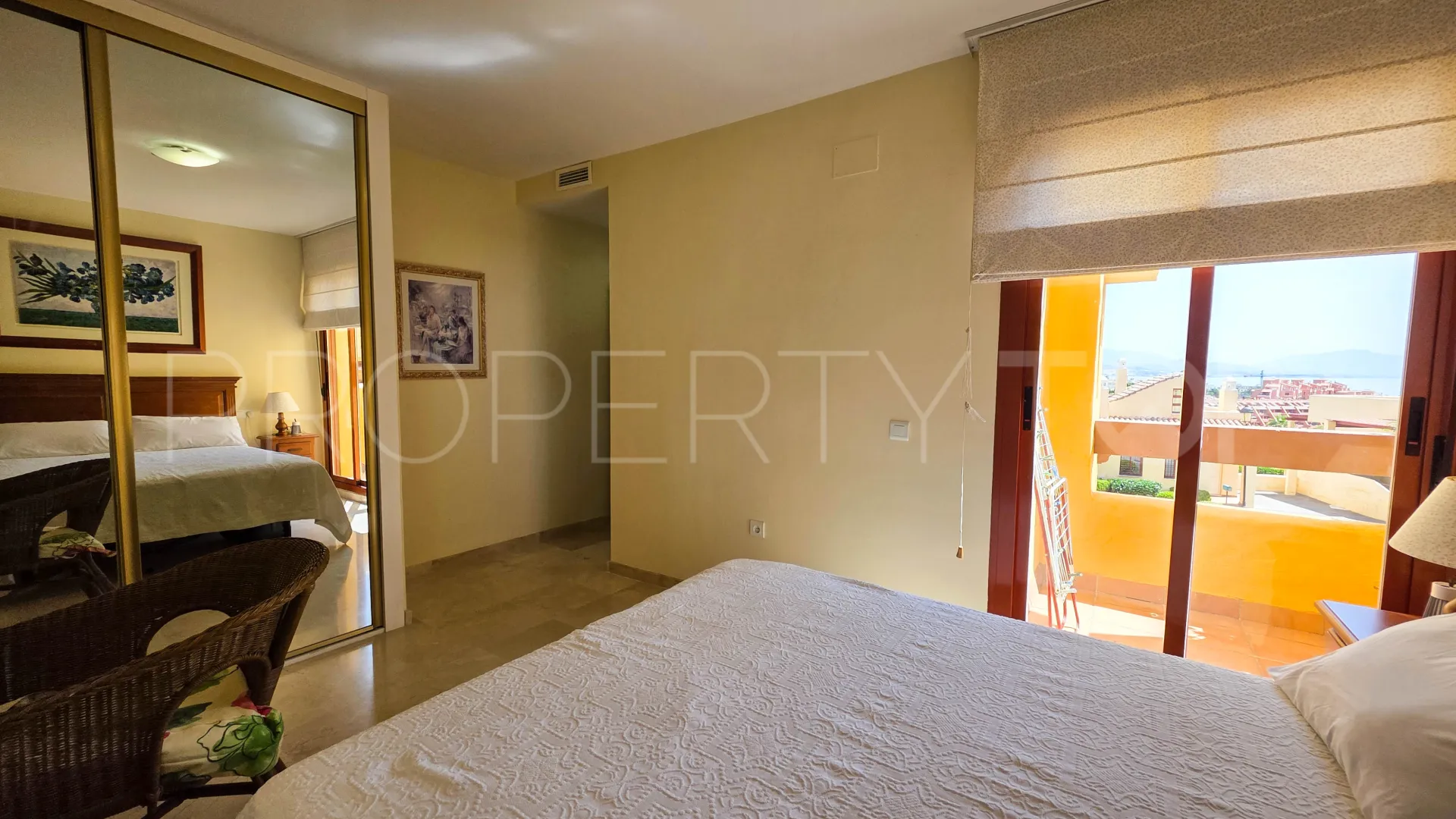 2 bedrooms apartment in Princesa Kristina for sale