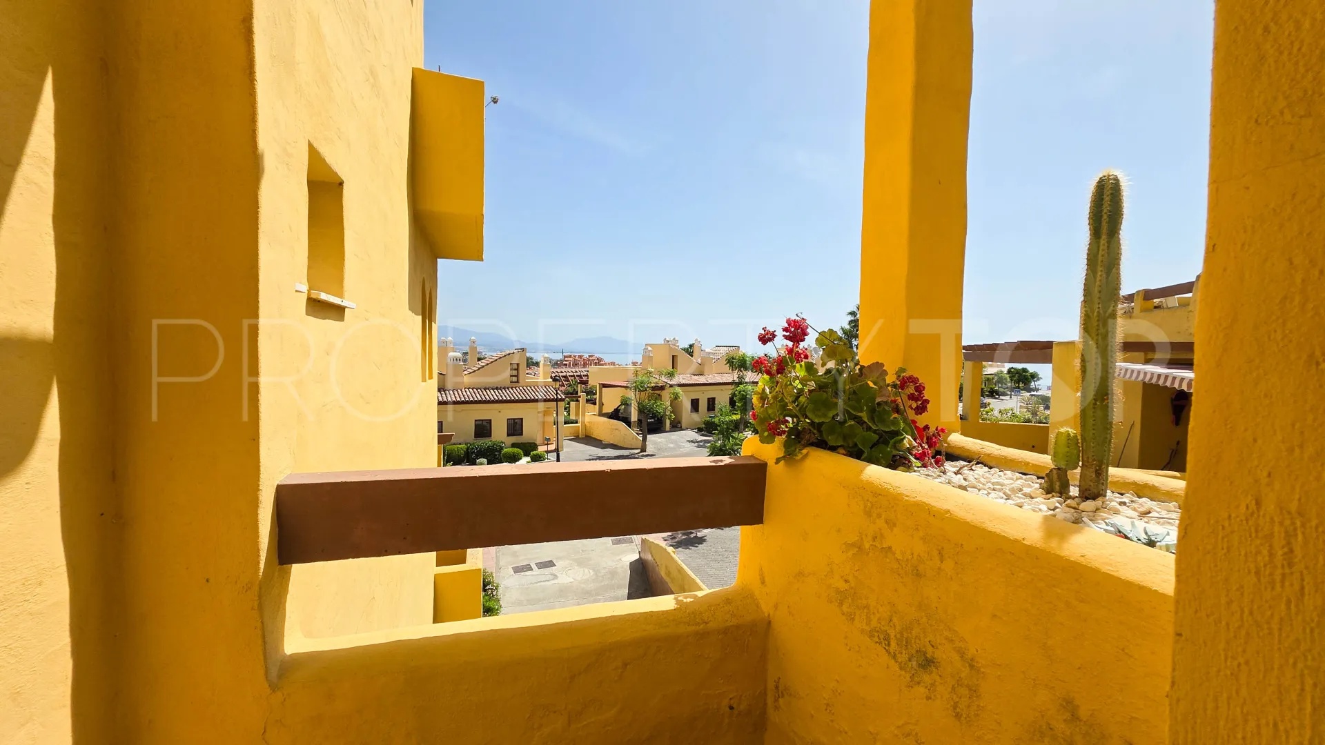 2 bedrooms apartment in Princesa Kristina for sale