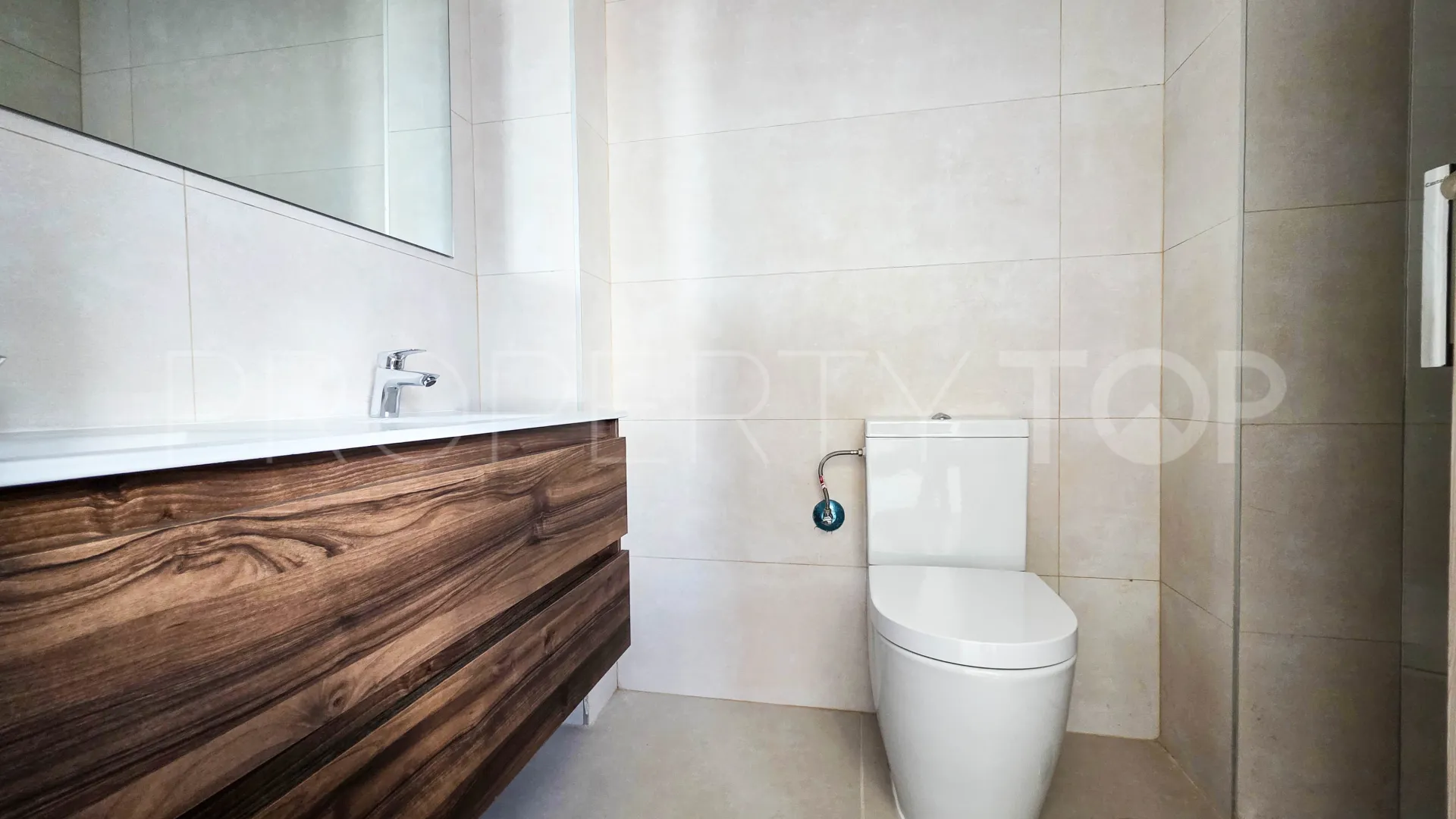 For sale Manilva apartment with 2 bedrooms