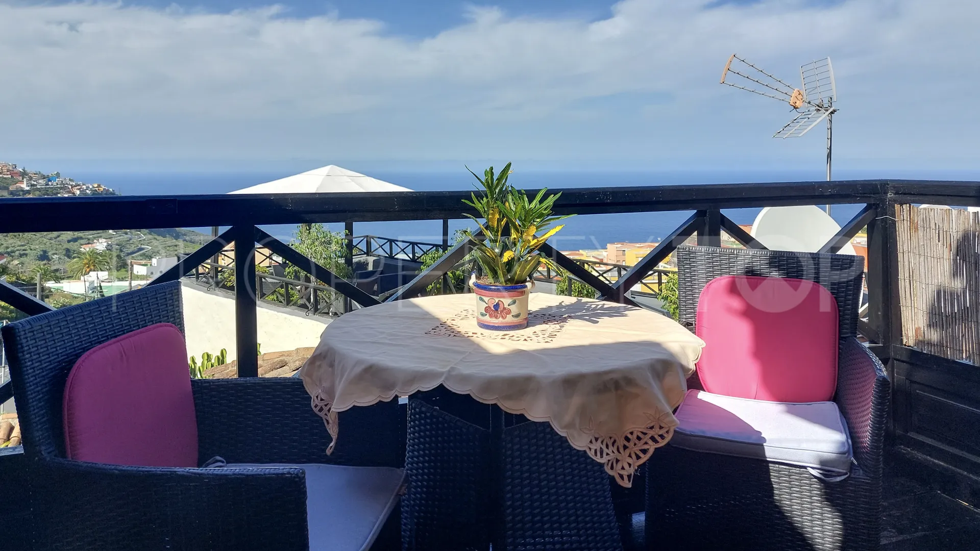 La Vega-El Amparo-Cueva del Viento, hotel en venta