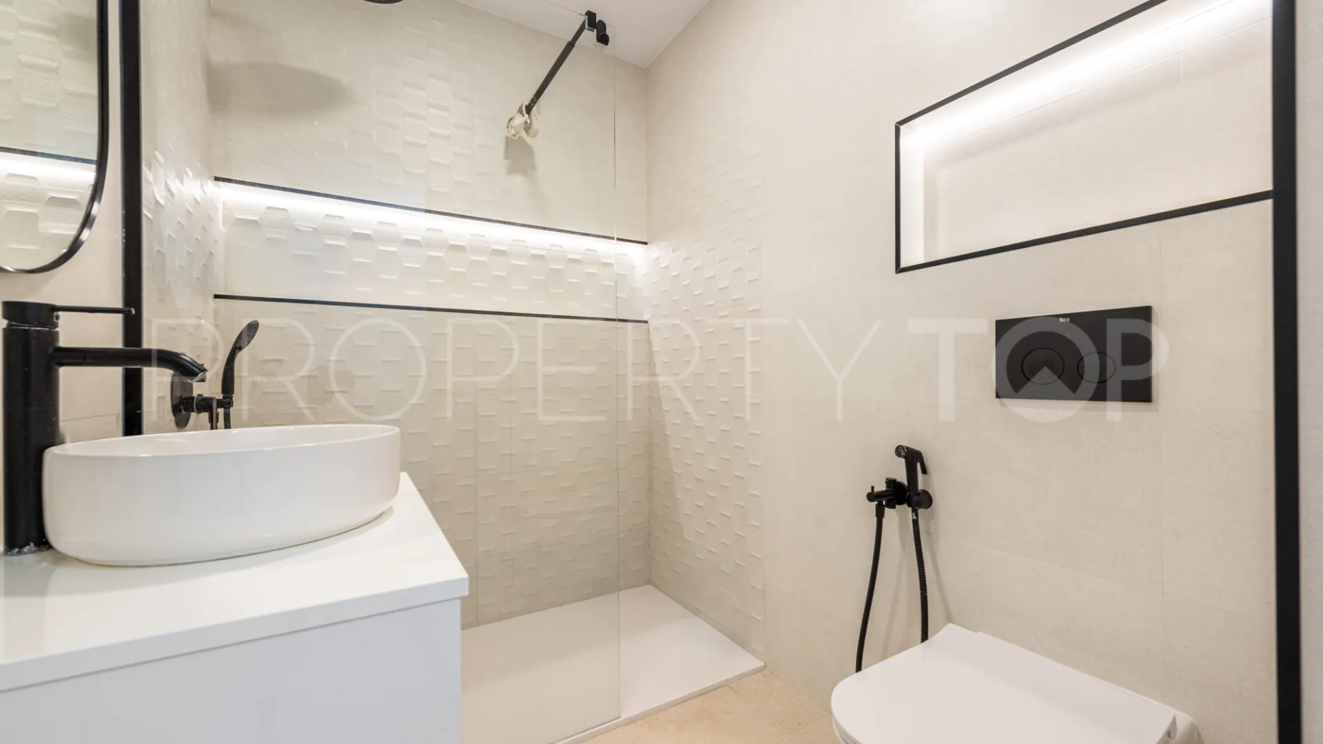 Cala de Mijas apartment for sale