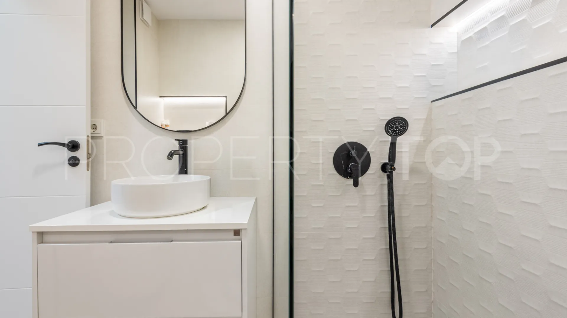 Cala de Mijas apartment for sale