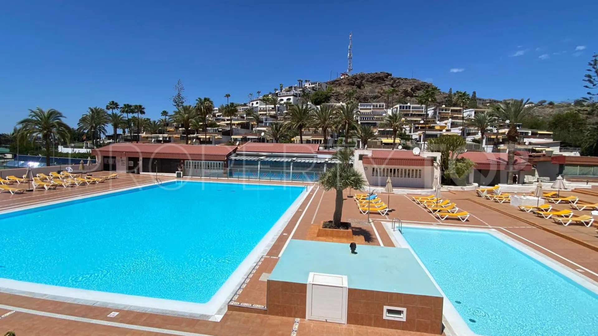 Se vende apartamento en Monte Rojo con 1 dormitorio