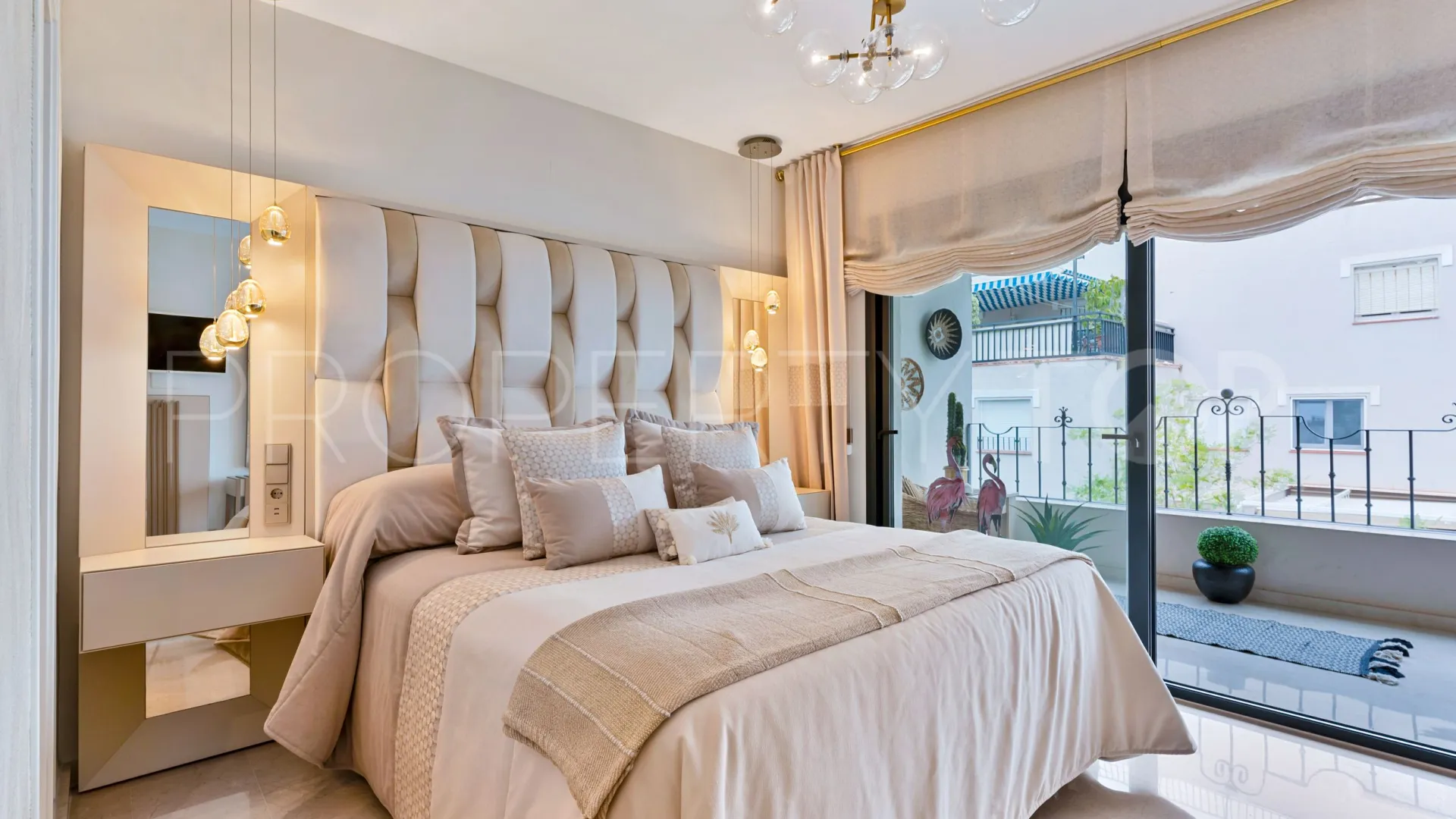 Ático a la venta en Marbella Centro con 3 dormitorios