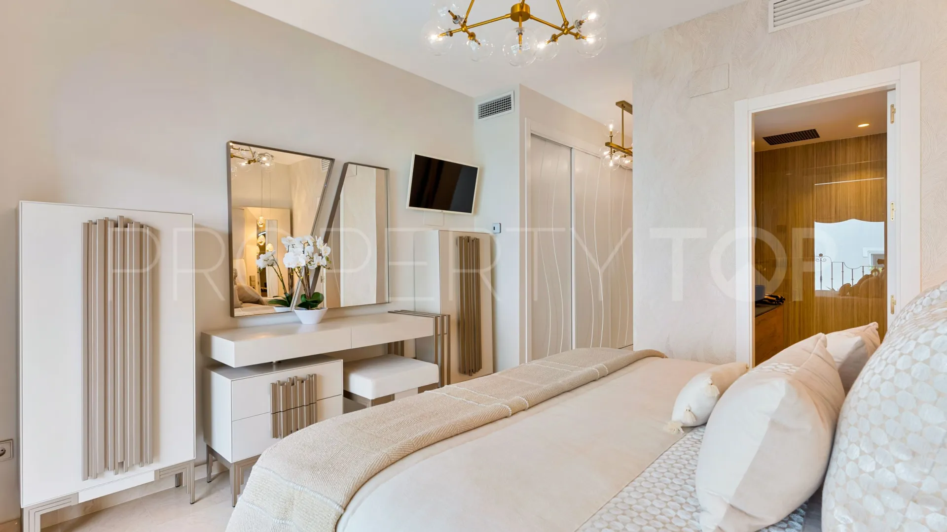 Ático a la venta en Marbella Centro con 3 dormitorios