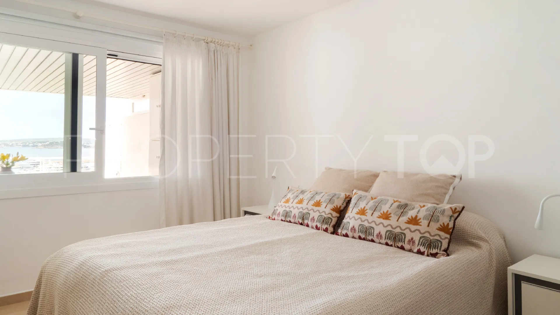 For sale Portals Nous - Puerto Portals apartment with 2 bedrooms