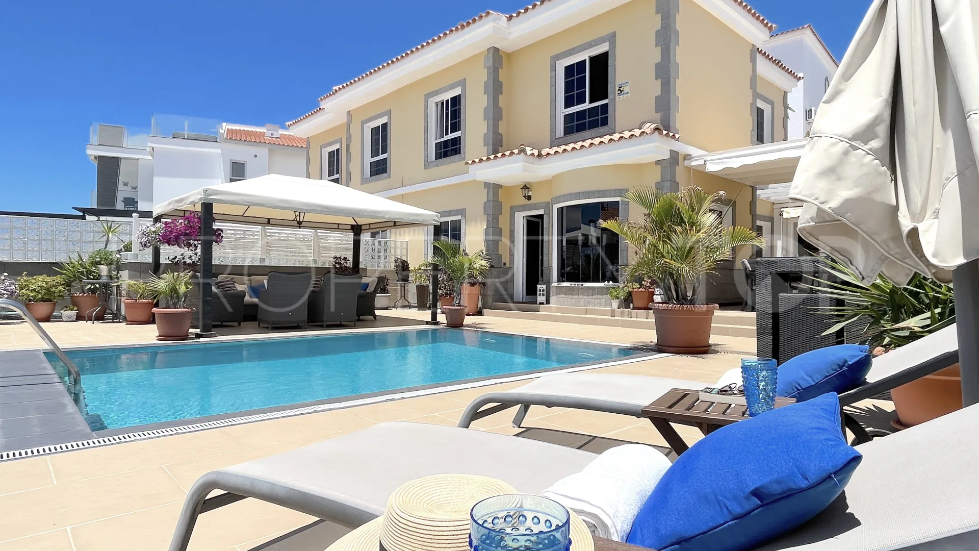 Arguineguín, casa de 5 dormitorios en venta