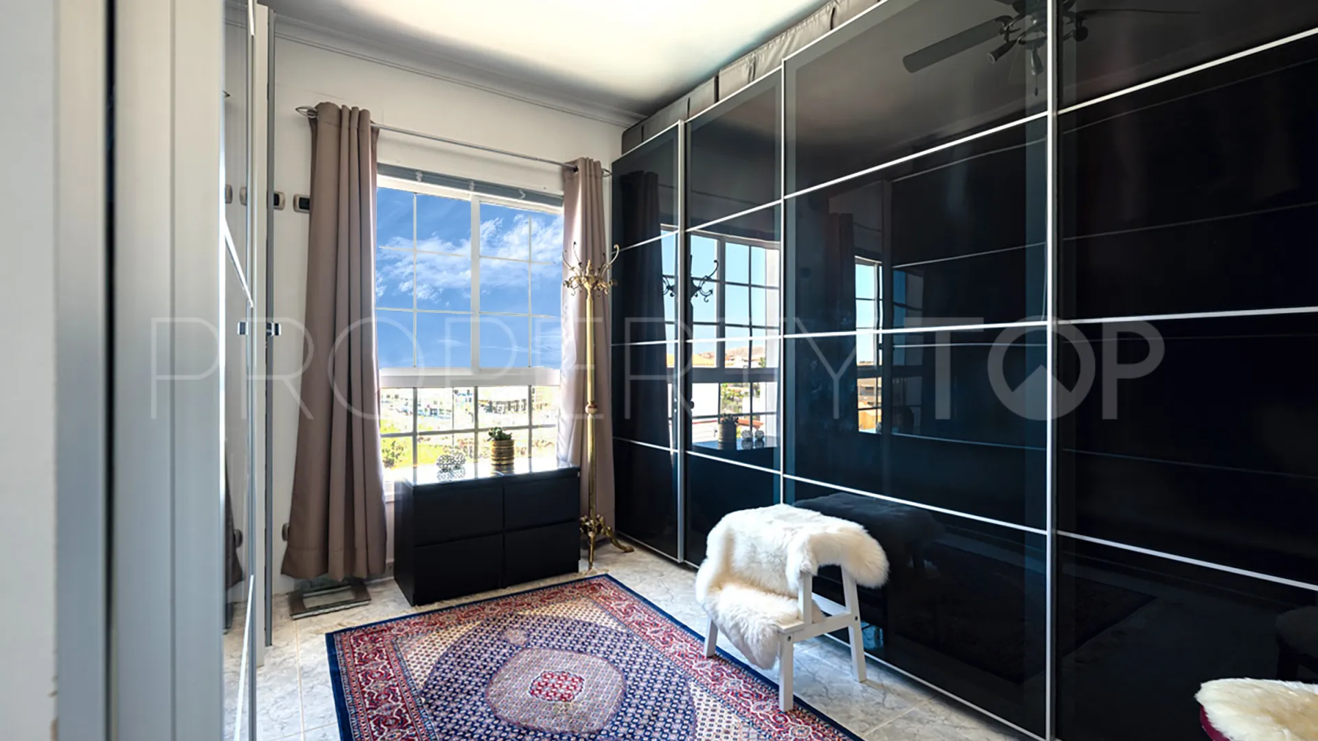 Arguineguín, casa de 5 dormitorios en venta