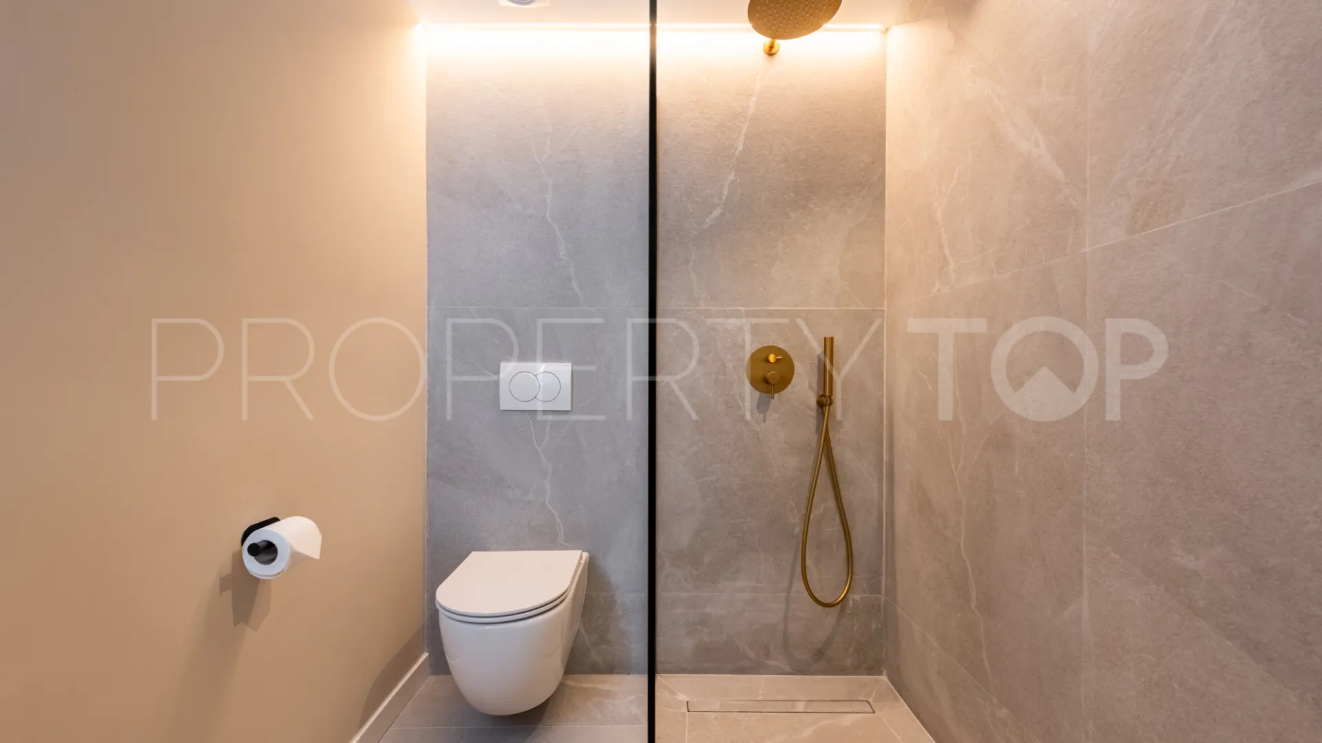 For sale 3 bedrooms apartment in La Quinta