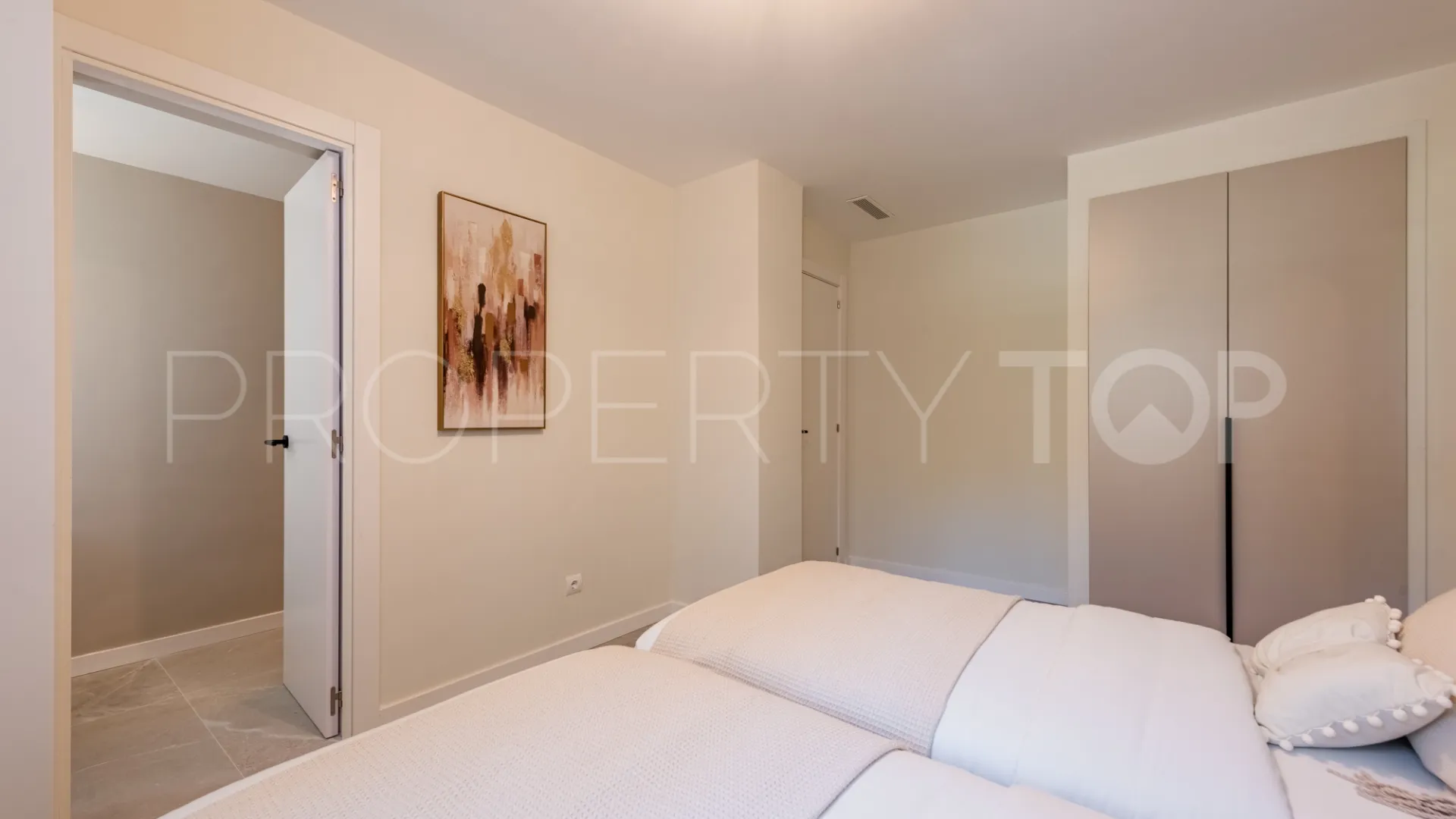 For sale 3 bedrooms apartment in La Quinta