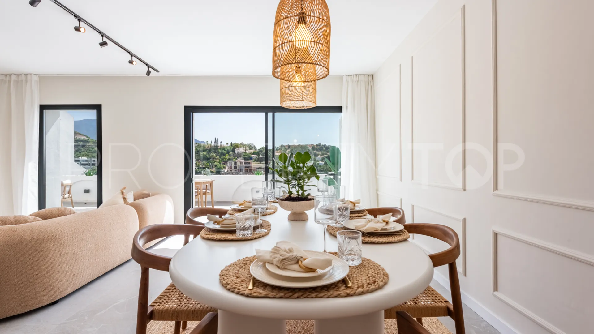 For sale 3 bedrooms apartment in La Quinta