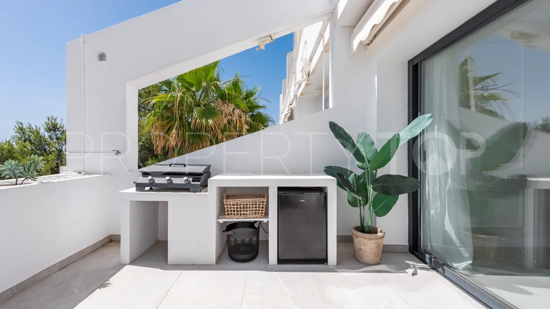 For sale 3 bedrooms apartment in La Quinta