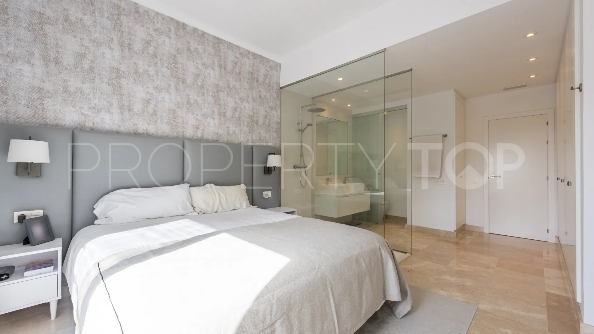 2 bedrooms Paraiso Pueblo duplex penthouse for sale