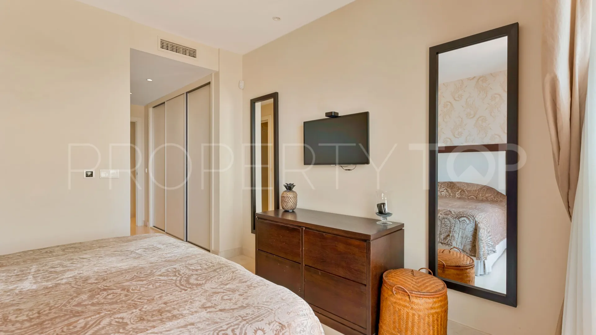 For sale duplex penthouse in La Quinta Suites
