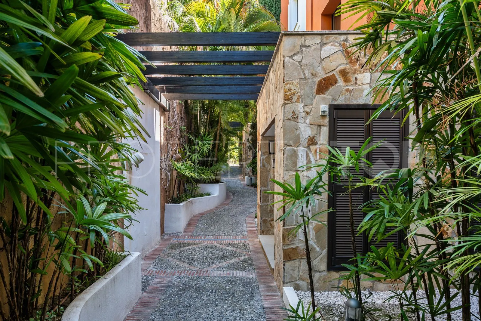 For sale duplex penthouse in La Quinta Suites