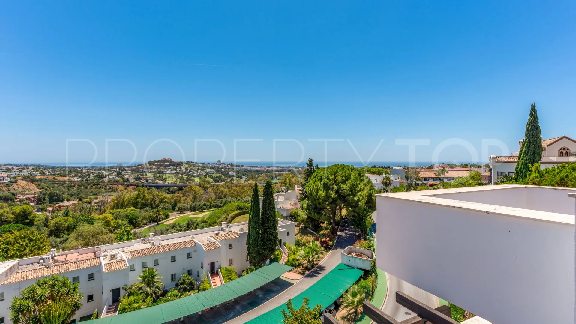 For sale duplex penthouse in La Quinta Suites