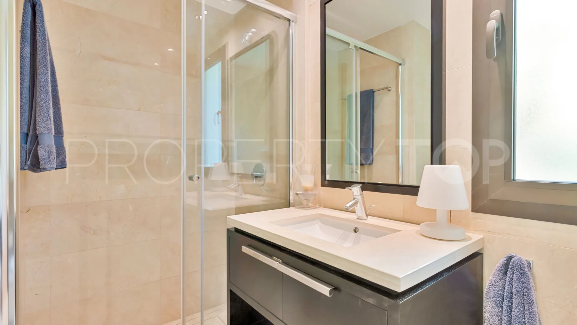 For sale duplex penthouse in La Quinta Suites