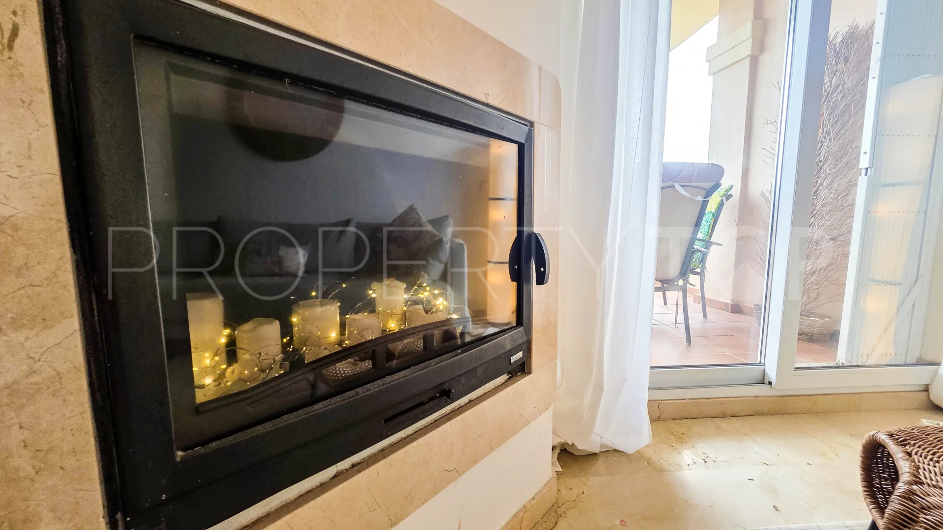 Se vende apartamento planta baja con 2 dormitorios en La Duquesa