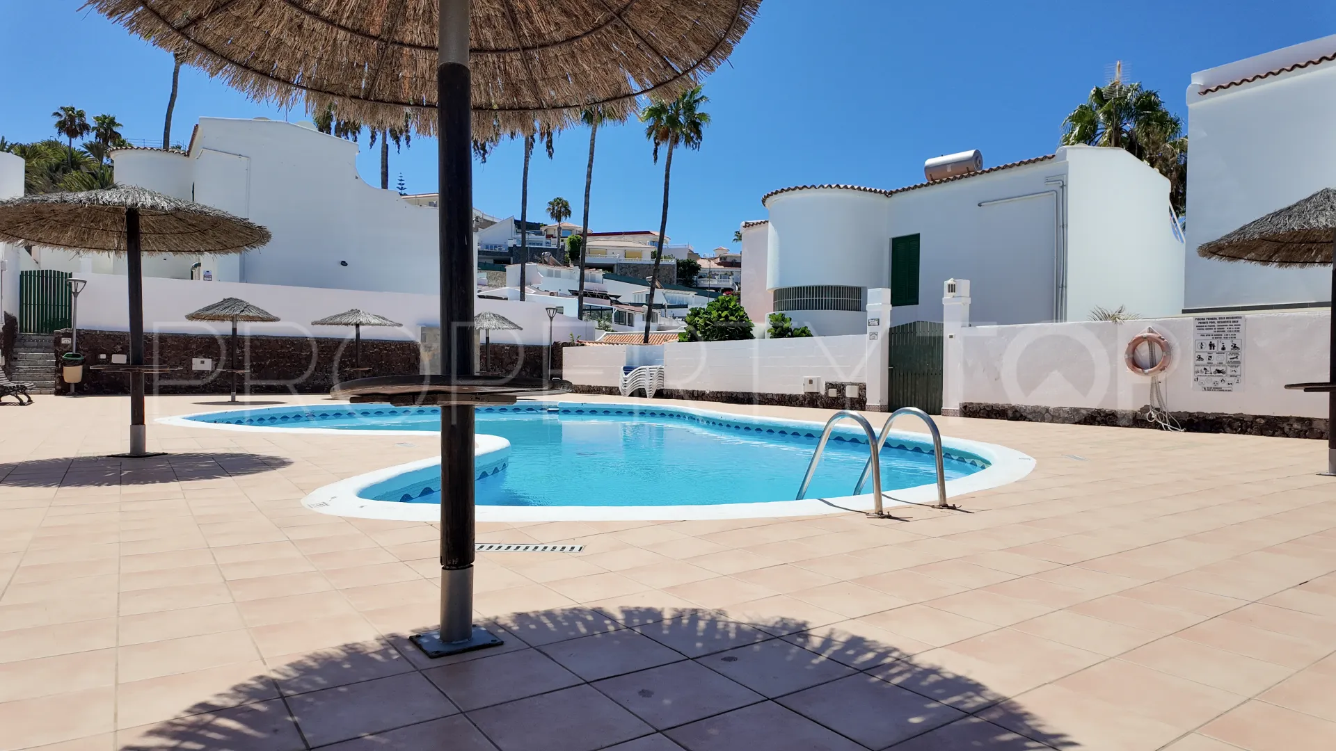 For sale villa in San Eugenio with 3 bedrooms