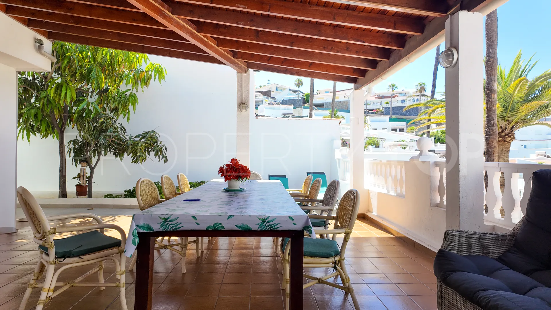 For sale villa in San Eugenio with 3 bedrooms